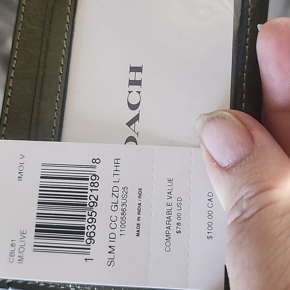 Coach Dark Green Leather Card Holder NWT - Picture 8 of 9